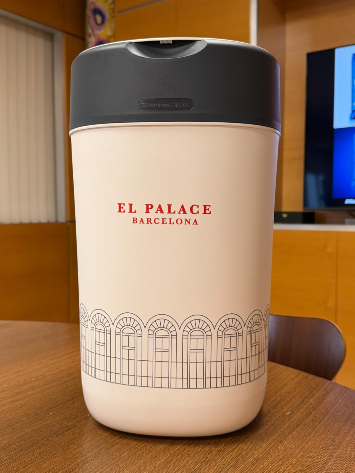 Papelera personalizada para El Palace Barcelona